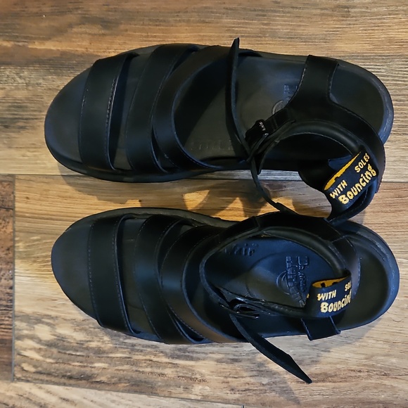 Dr. Martens Black Blaire Sandal- Size US8 - Picture 2 of 4